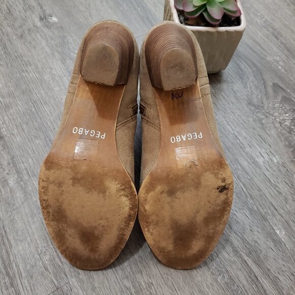 Pegabo Genuine Suede Leather Ankle Booties Sz 9 Sand - Picture 7 of 8